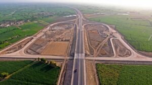 Bhong Interchange on the M-5 Multan–Sukkur Motorway awaiting government funding for continued construction.